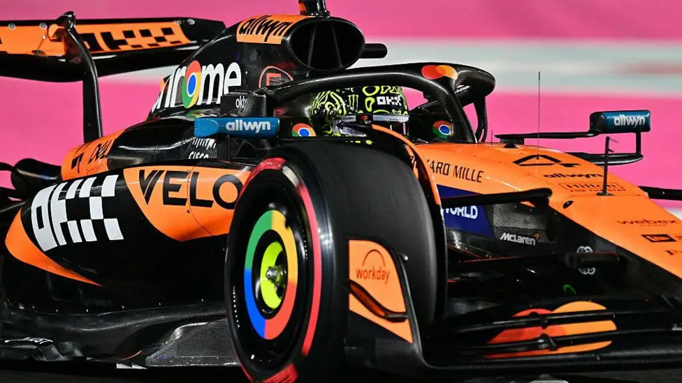 Norris fastest as Tsunoda crashes in Saudi practice
