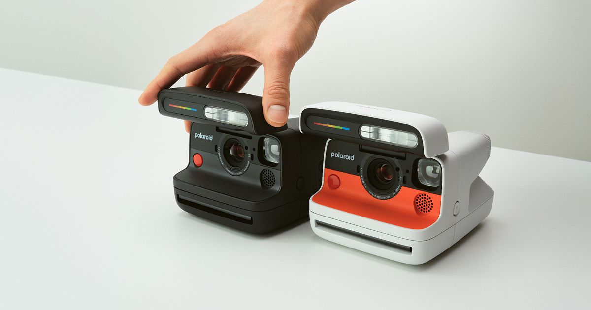 Polaroid Flip Review: The Best Polaroid for Most People
